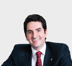 Deputado Gustinho Ribeiro tem bens desbloqueados 