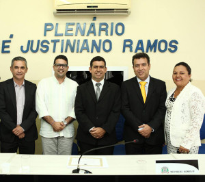Autoridades e amigos