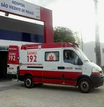 Vítima foi levada para o hospital do município