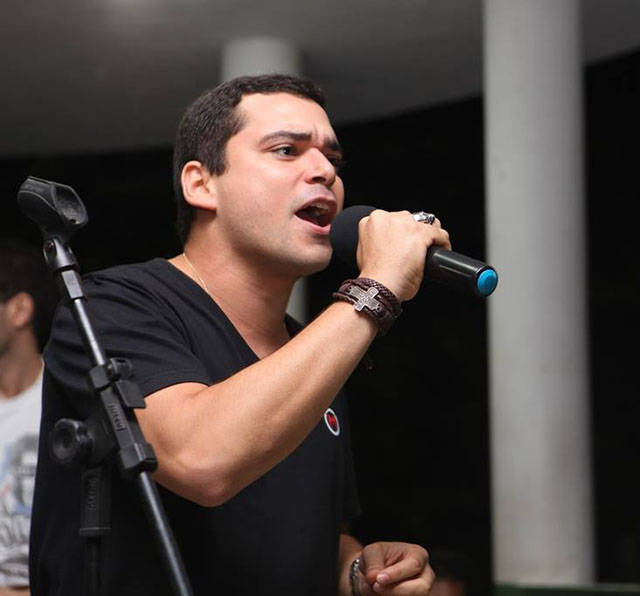 Música ao vivo