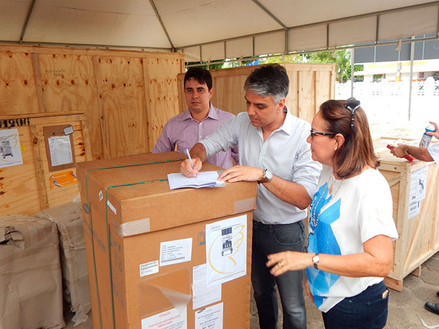 Entrega de equipamentos para o Hospital Nossa Senhora da Conceição