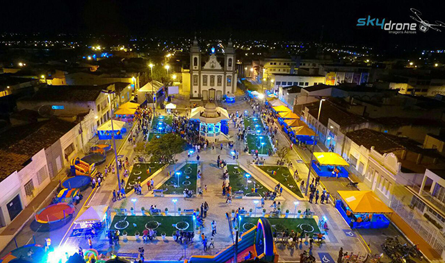 Inauguração da Praça