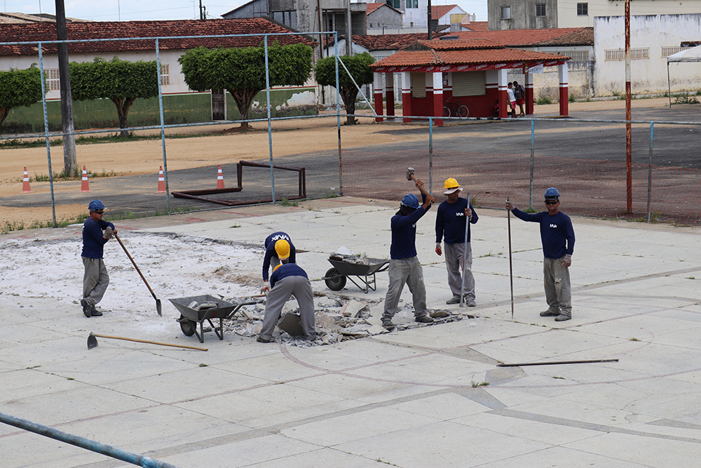 Cobertura e modernização da quadra poliesportiva do Povoado Brasília.