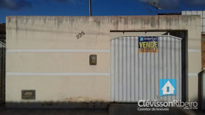 Casa com escritura e apta para financiamento
