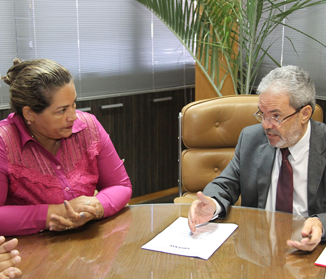Prefeita eleita do município de Pinhão, Ana Rosa (Foto: Cleverton Ribeiro)