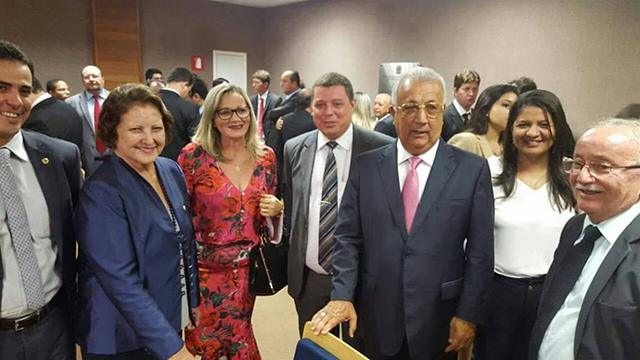 Senadora Maria do Carmo em encontro com Jackson Barreto e aliados