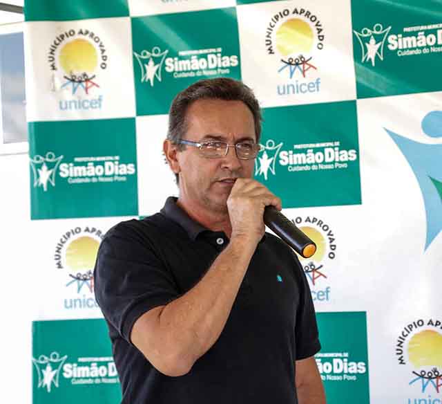 Secretário de Saúde, Lenivaldo Nunes durante discurso