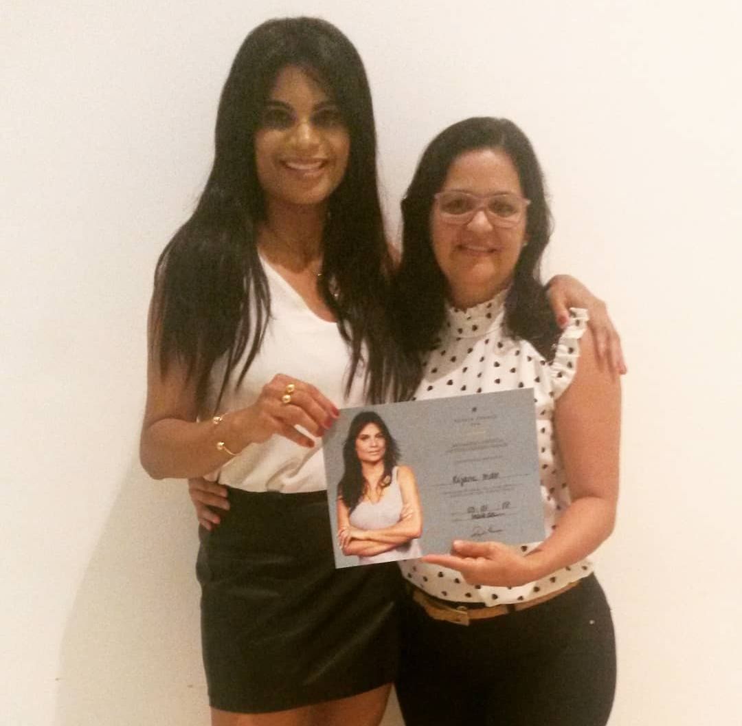 Massoterapeuta esteticista, Rejane Góis, durante curso