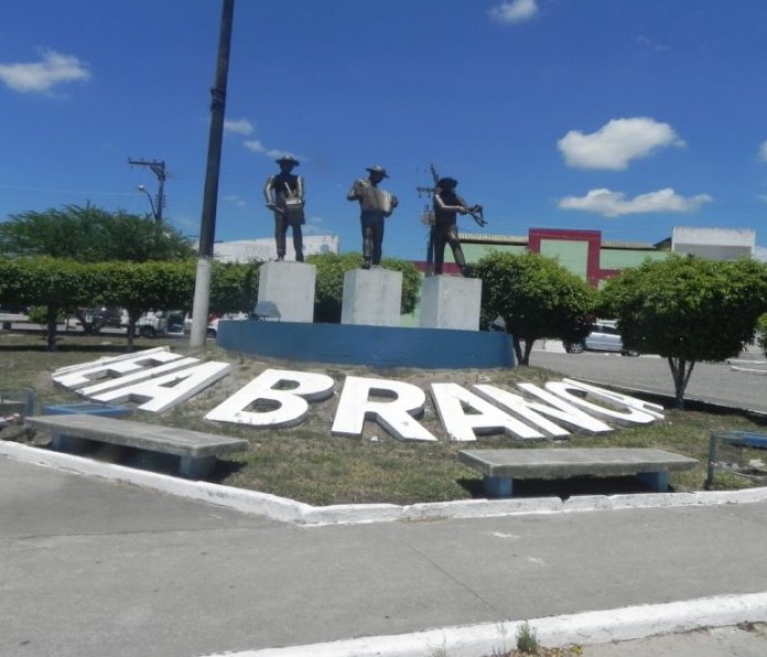 O crime ocorreu por volta das 2h30 em Areia Branca.