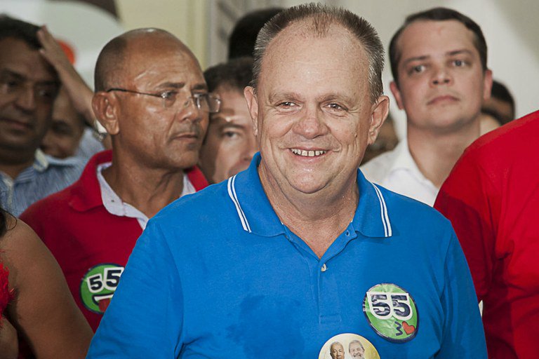 Reeleito para Governo de Sergipe