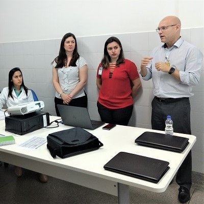 Profissionais na HUL