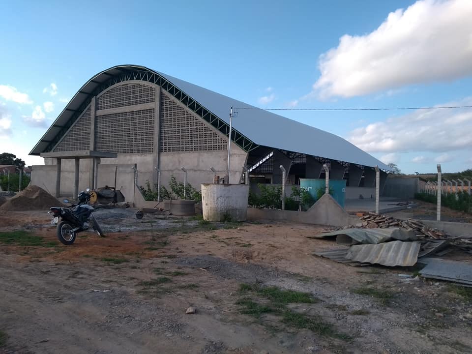 Quadra poliesportiva no povoado Triunfo