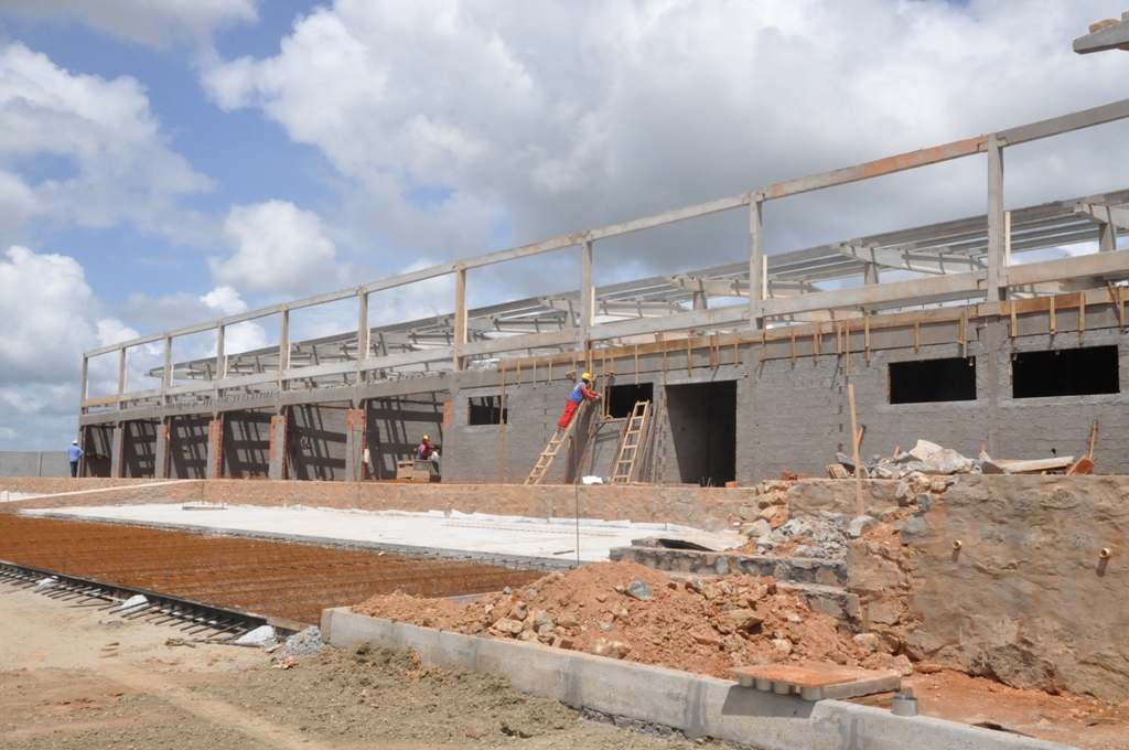 Obras em andamento do Ceasa de Itabaiana - Fotos: Arquivo/ASN