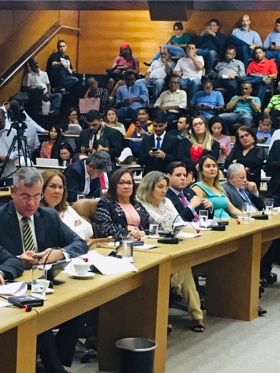 Diná Almeida (PODE), iniciou os trabalhos na Assembleia Legislativa do Estado de Sergipe (ALESE)