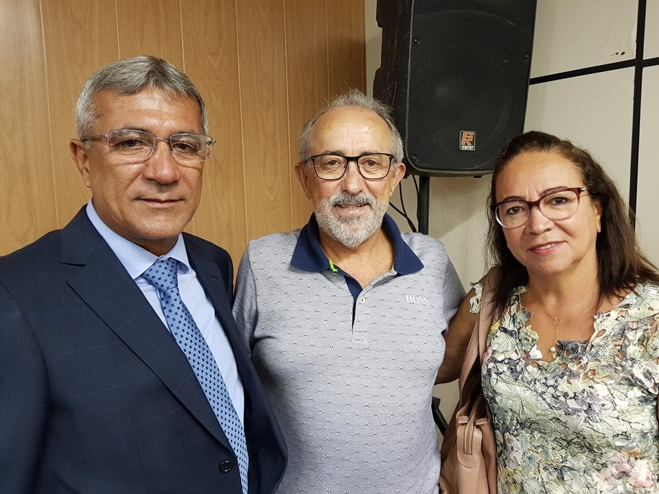 Diná durante posso de novo secretário estadual 