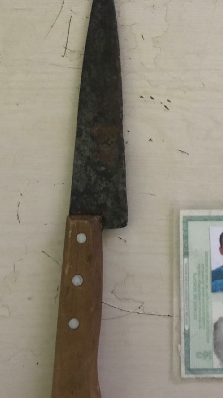 Arma branca apreendida (Foto: 7° BPM)