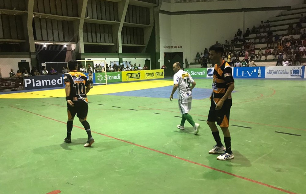 Lagarto goleia Pinhão na Copa TV Sergipe de Futsal — Foto: Thiago Barbosa
